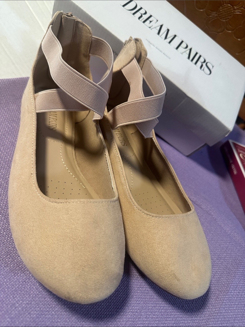 Dream Pairs Beige Elastic-Strap Ballet Flats
